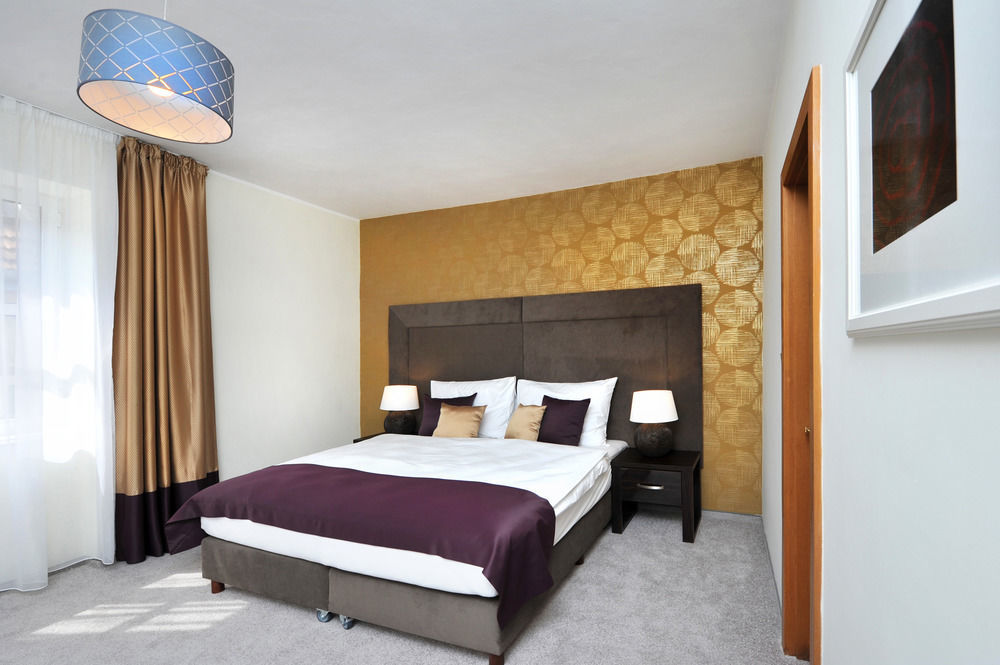Pension Gaestehaus Heller ويسنكرخن ان دي المظهر الخارجي الصورة
