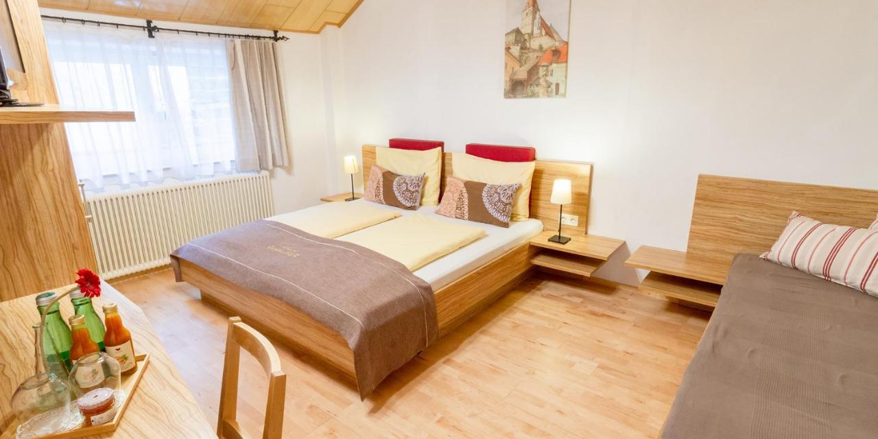 Pension Gaestehaus Heller ويسنكرخن ان دي المظهر الخارجي الصورة
